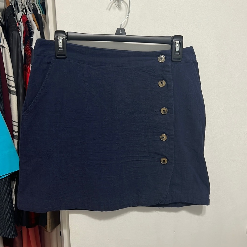 Medium Navy Blue Skirt with Brown Buttons and Pockets